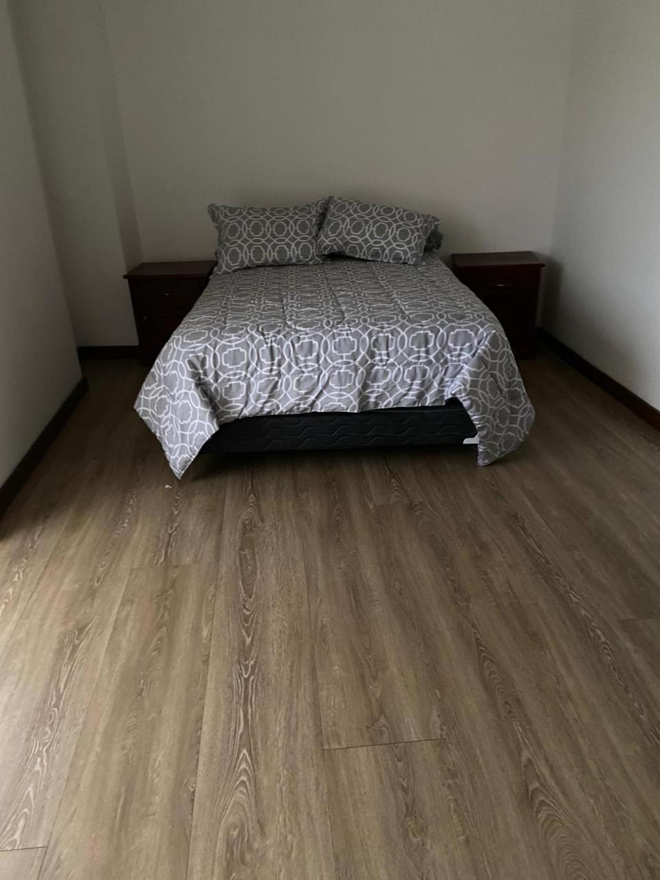 Departamento En Cuenca Apartman Kültér fotó